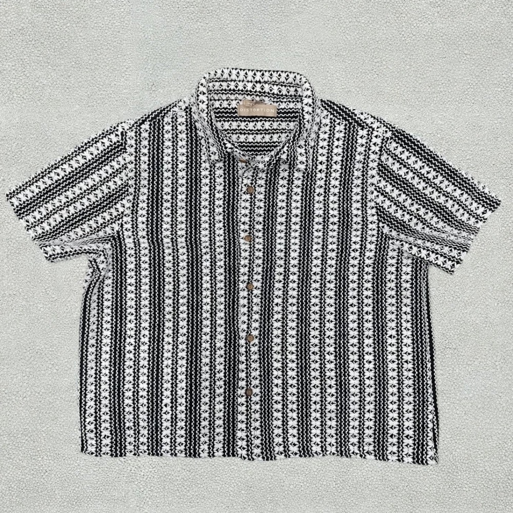 Distortion Mens Textured Floral Short Sleeve Button Up Shirt Black White M - Picture 2 of 5